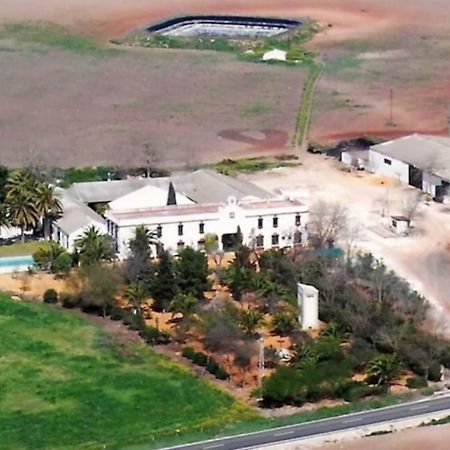 Hacienda Chambergo Casa En La Campina Sevillana Écija Exteriör bild