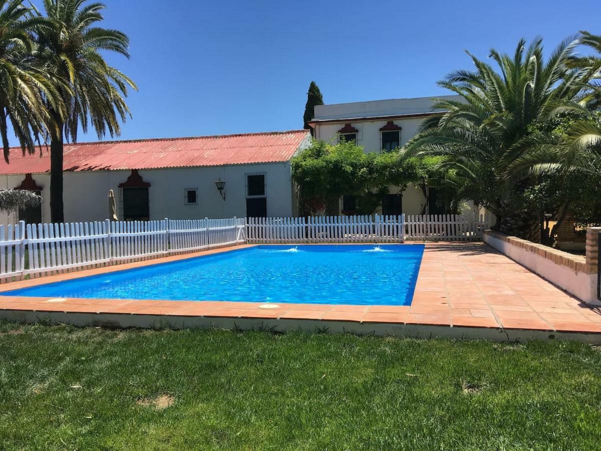 Hacienda Chambergo Casa En La Campina Sevillana Écija Exteriör bild